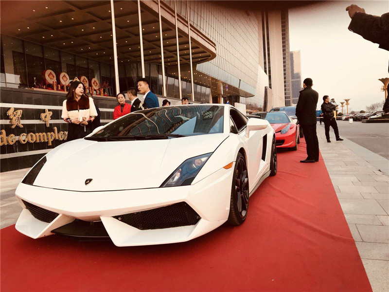 诺曼豪车